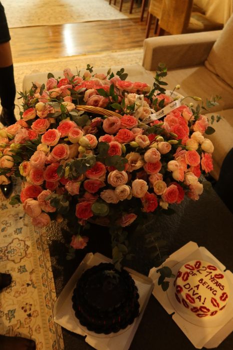 Цветы срочно продам