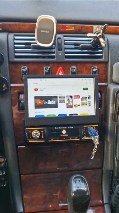 PROMOTIE - Navigatie Android 15 1DIN Universala Ecran Retractabil