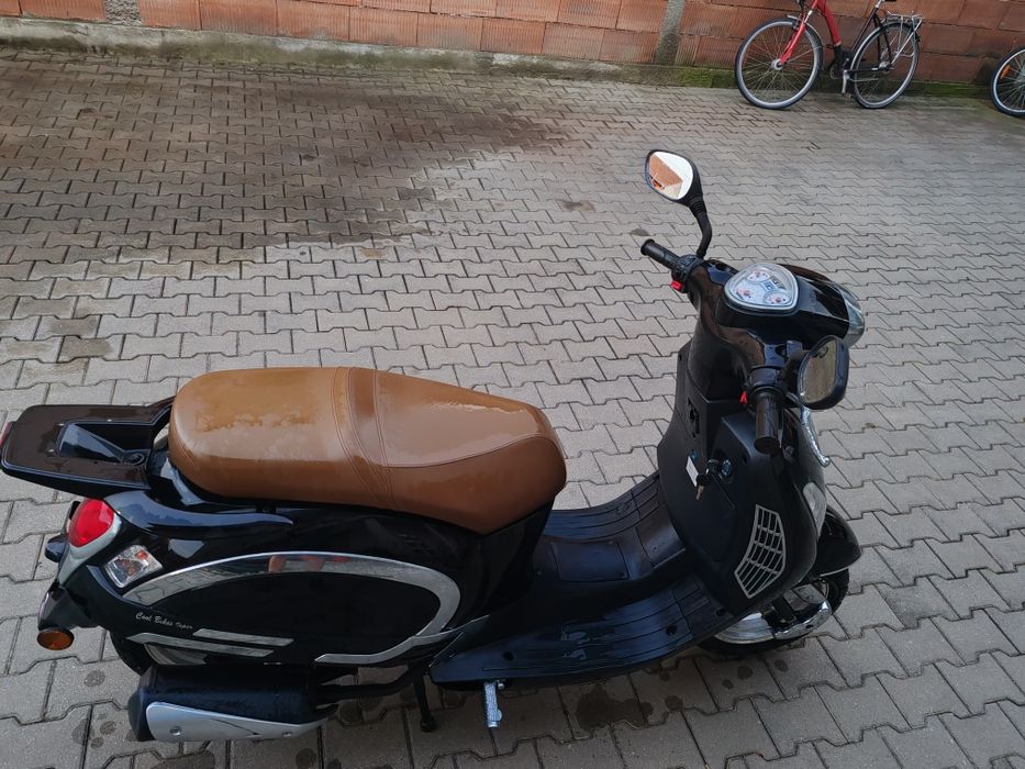 Scuter Razzo Venice Capri 125