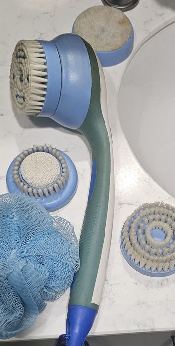 Массажная щётка для бани.