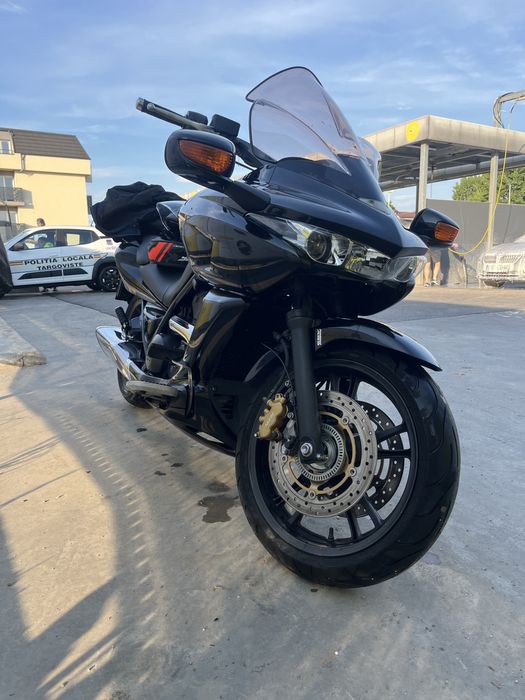 Vand Honda dn-01 , automata 2009 , 4000euro