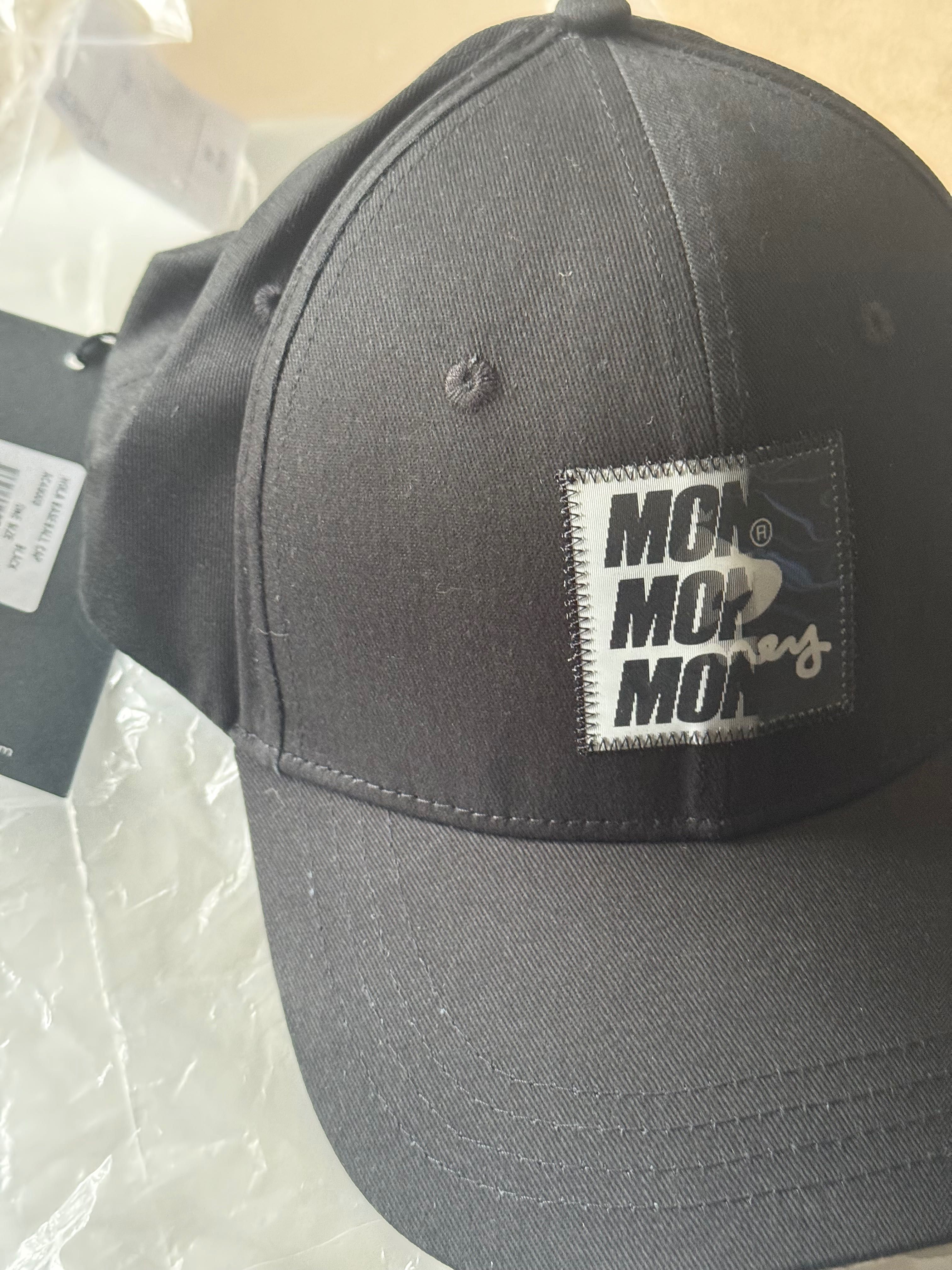 Шапки Bugatti , DKNY,, Money,Champion