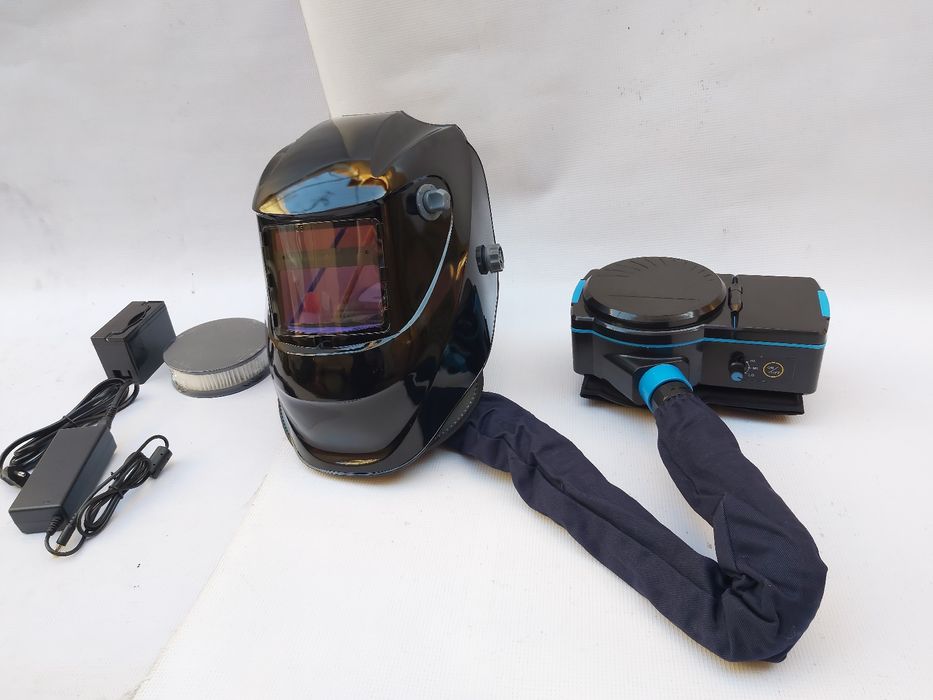 Завар.шлем реален цвят със система за въздух