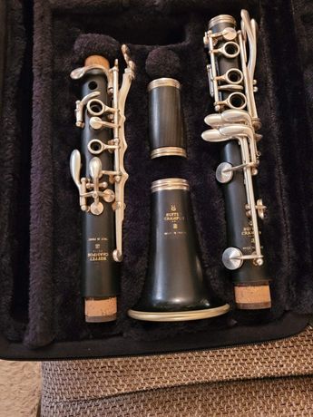 Vând clarinet BUFFET CRAMPON R13