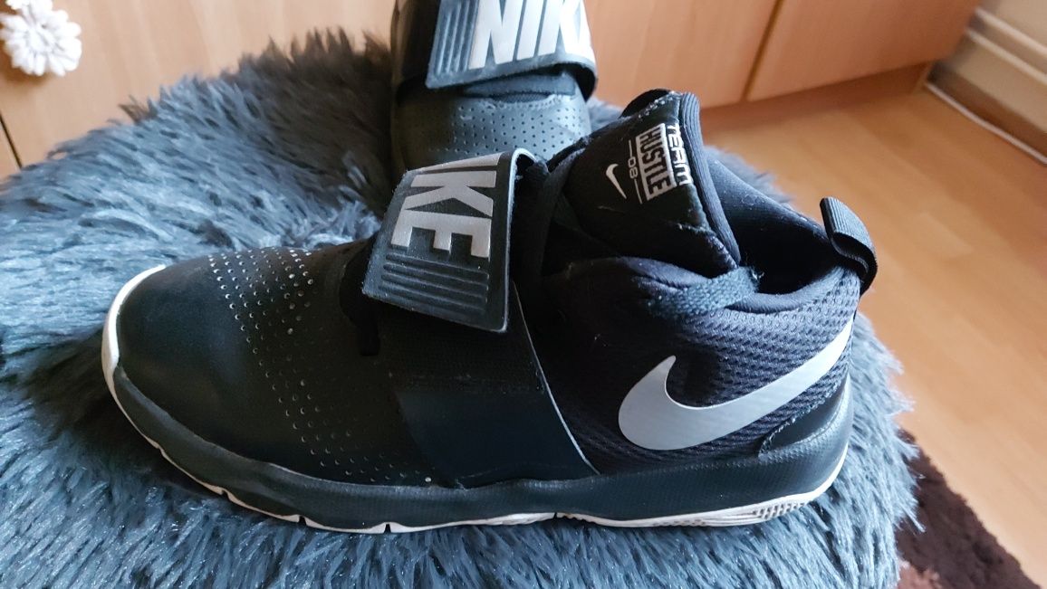 Încălțări sport nike