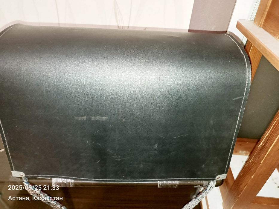 Продам швейную машинку. 
В рабочем состоянии