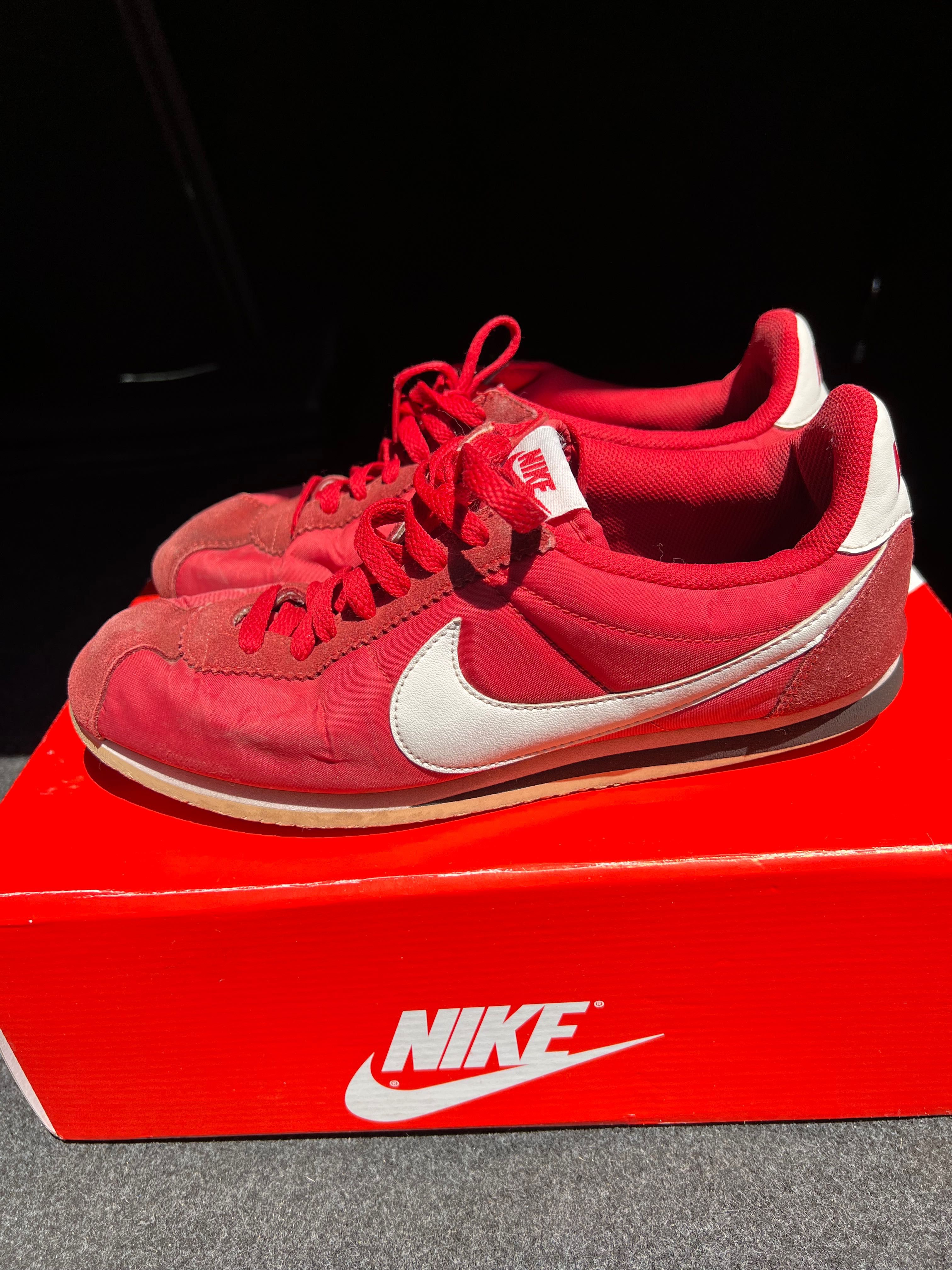Спортни обувки Nike