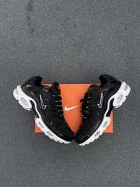 Nike air max TN black/white