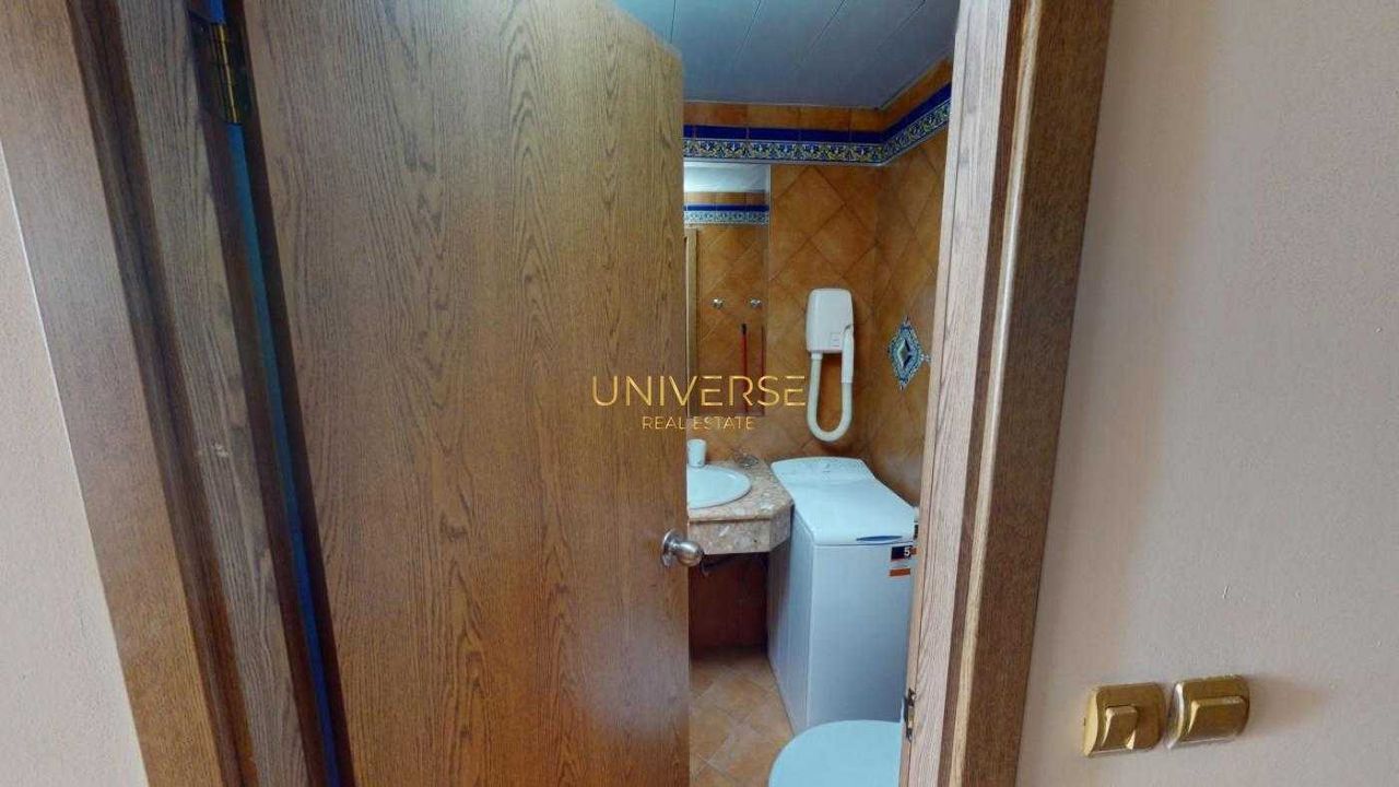 Продава се Едностаен апартамент в к.к. Елените - 35 кв.м за 1972 €/кв.м - Снимка #8