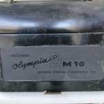 Mașină de scris vintage Optima M10 – Anii '50