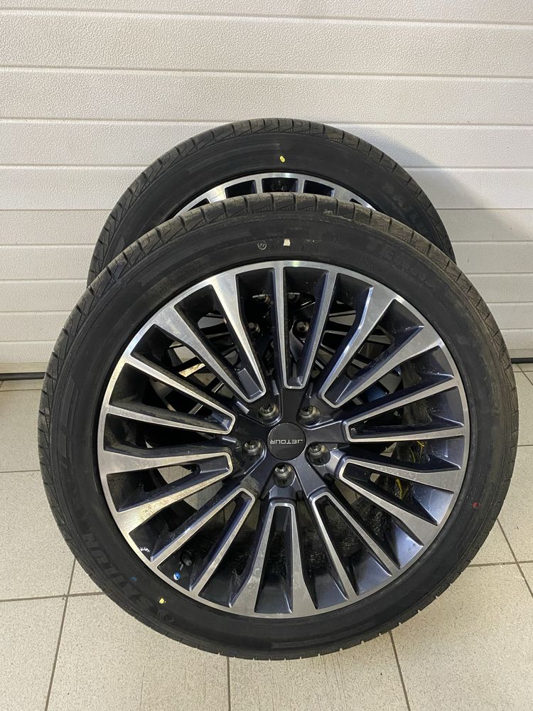 Продам диски с резиной на R-20