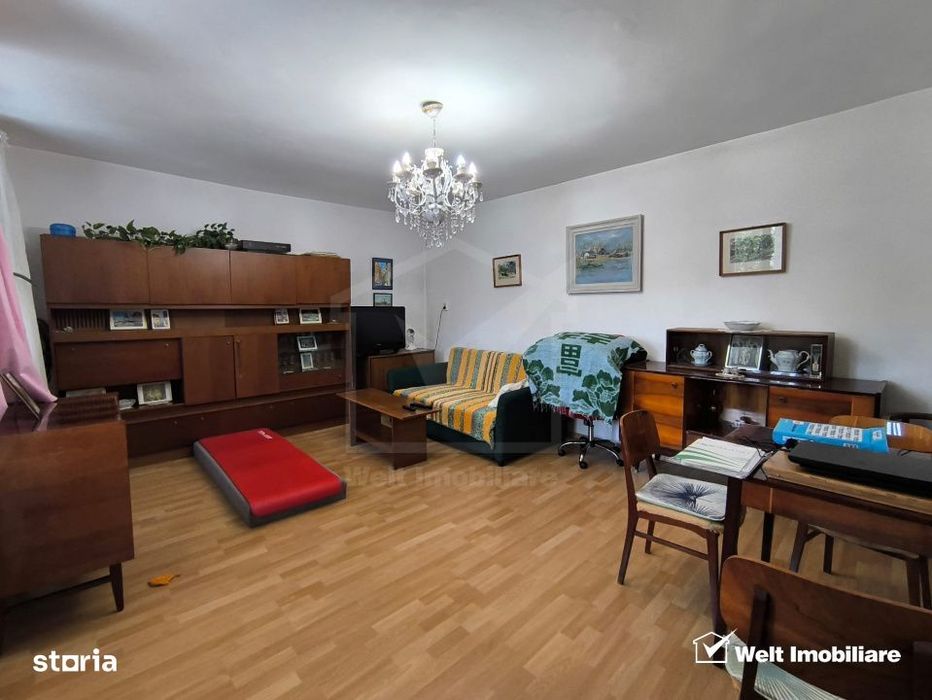 Casa, 128 mp utili, 220 mp teren, garaj, P+M, Cart. Andrei Muresanu