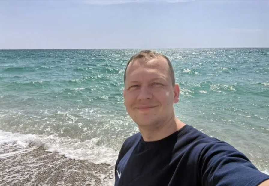 Все виды работ по ремонту дверей – от замены до полной реставрации