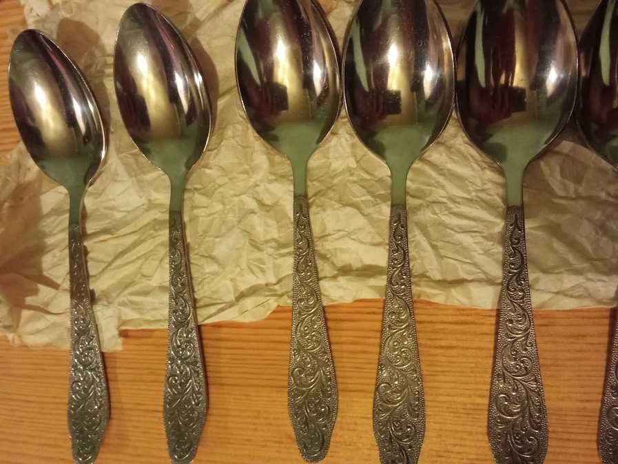 Руски прибори за хранене вилици, ножове и лъжици
