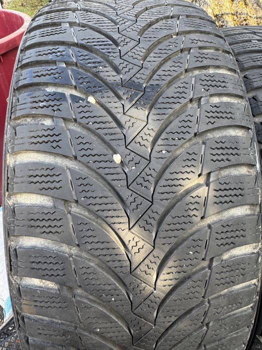 Set 2 anvelope 225 50 r17 nexen de iarna