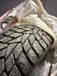 Комплект зимней резины Dunlop SP Winter Ice02 235/55/17