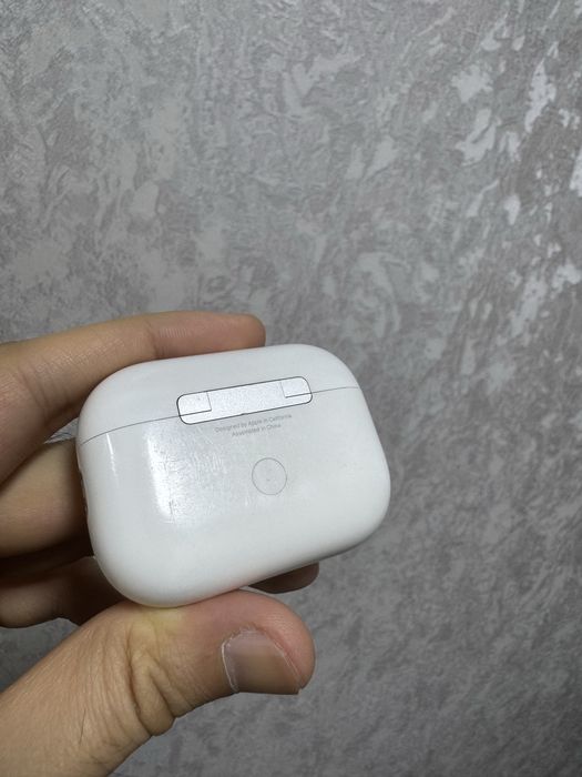 Airpods Pro 2 Aybi yo’q ishlashi zo’r Orginal