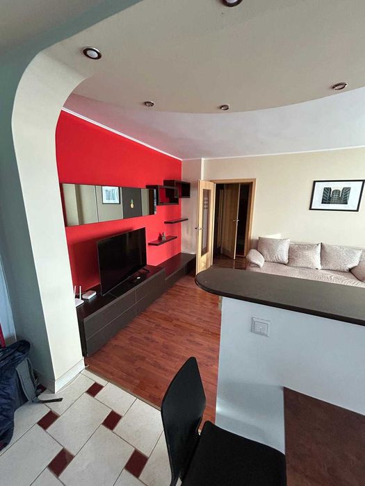 Apartament Peretele Roșu 2 camere București