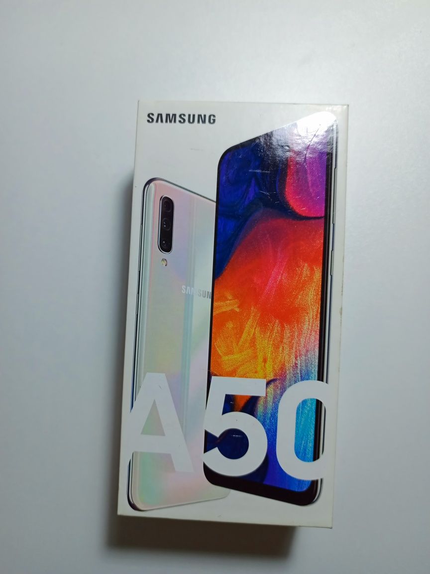 Samsung А50 в отличном состоянии