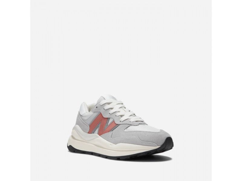New Balance  размери - 36.5