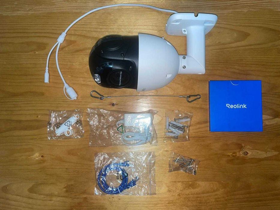 Продавам камера Reolink RLC-823S2