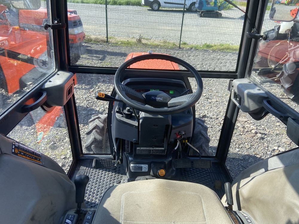 Tractor japonez Kubota GL240, 24 cp, 4x4, Cabina