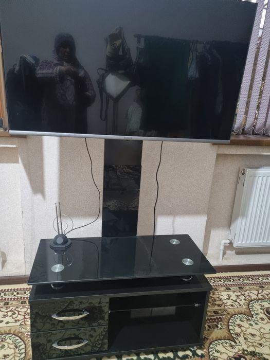 Подствка для телевизора