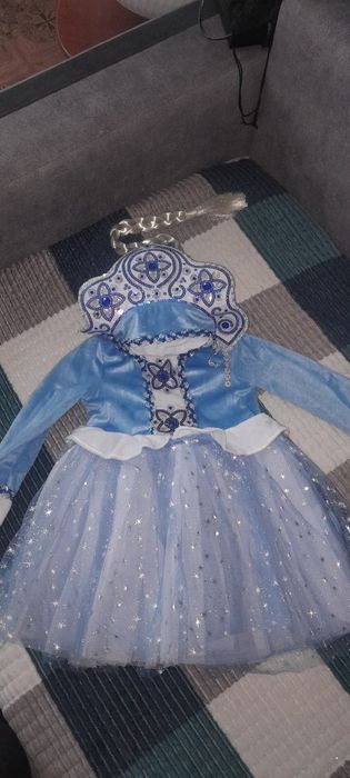 Новогодние костюмы на девочку