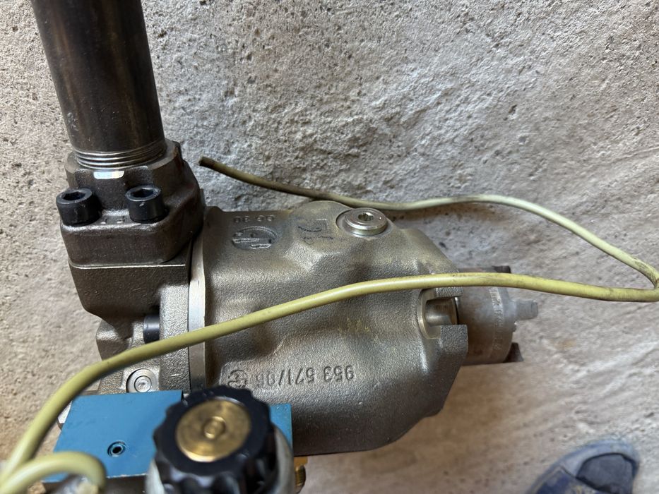 Pompă hidraulică Brueninghaus Hydromatik A10VSO 28DFR1/31R
