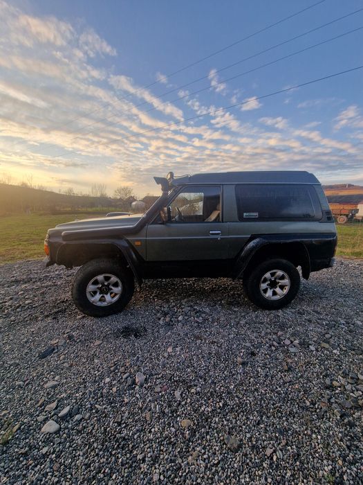 Nissan patrol y60 AUTOUTILITARA