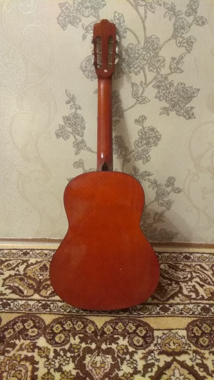 Gitara sakura classic