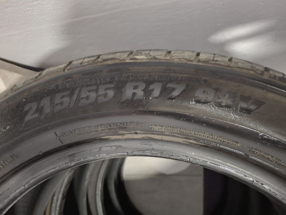 Vând cauciucuri kumho