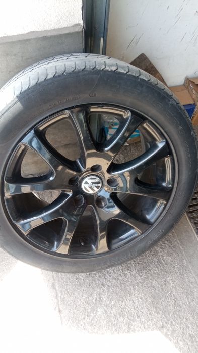 джанти 19" 5x130 оригинални за vw touareg с летни гуми  PIRELLI 275/50