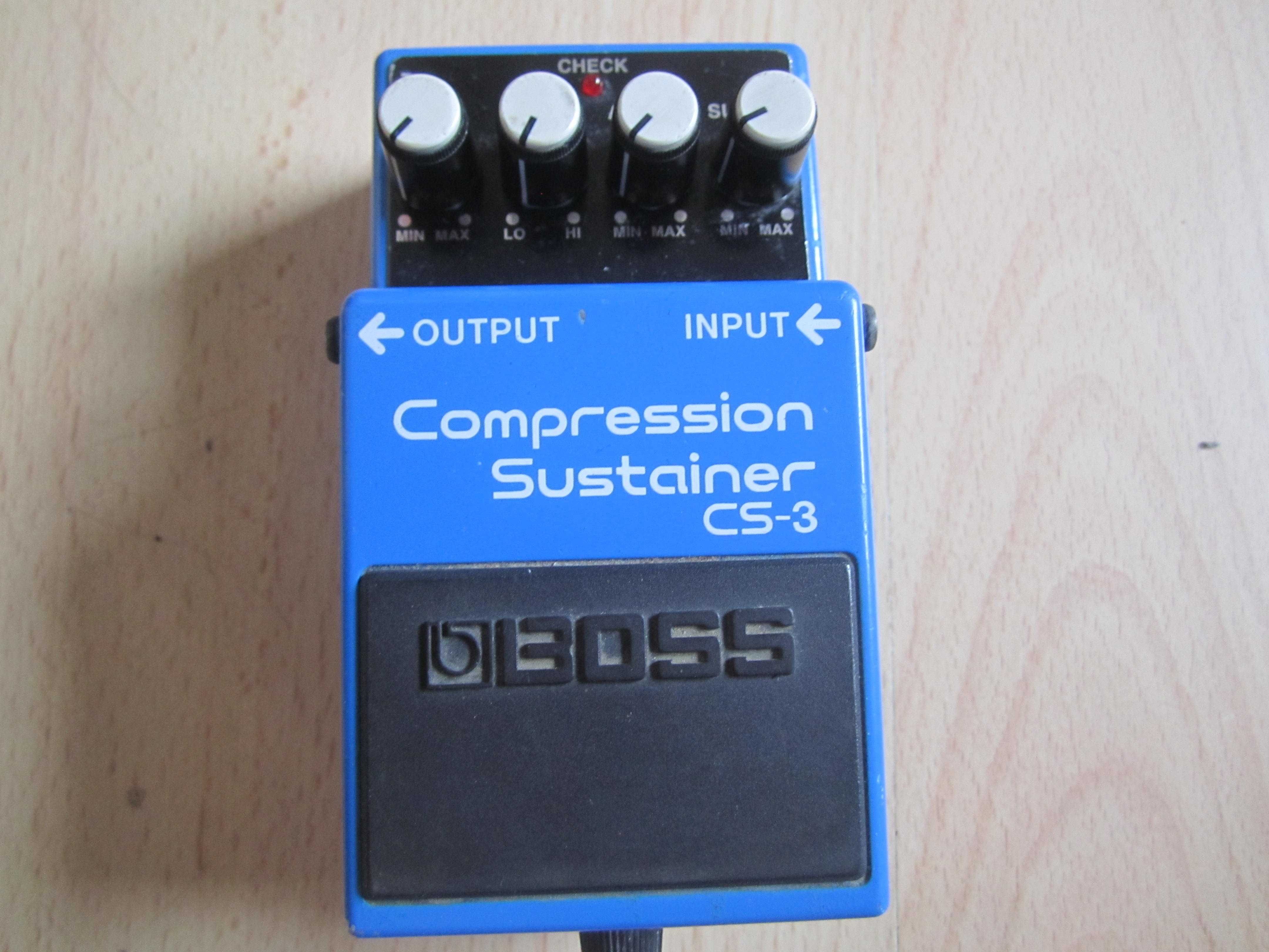 Продавам ефект BOSS Compression/Sustainer  CS-3 Състояние 8/10