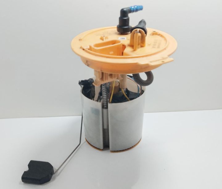 Pompa combustibil 3C0919050AA Volkswagen VW Passat B6