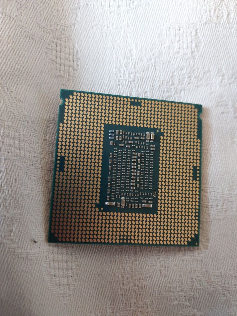 i5-9400F и intel i5-8600 - LGA1151 процесор , 6-ядрен