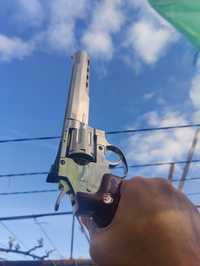 Ruger Superhawk airsoft revolver