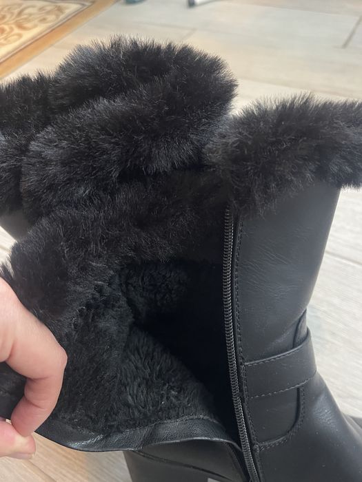 Топли дамски ботуши