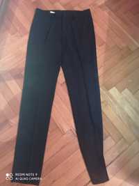 Vand pantaloni de costum noi cu eticheta