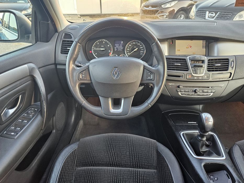 Renault Laguna 3 / 2.0 dci / 150 cp / 2009 / Posibilitate Rate