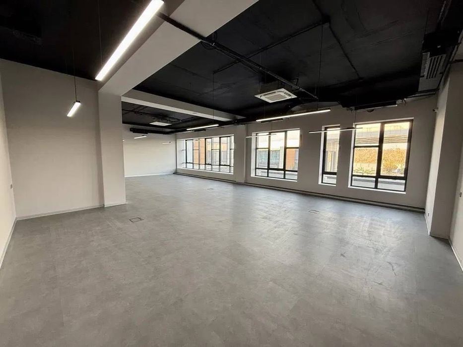 Аренда помещения улица Махтумкули ARCA Mebel, 1219м²