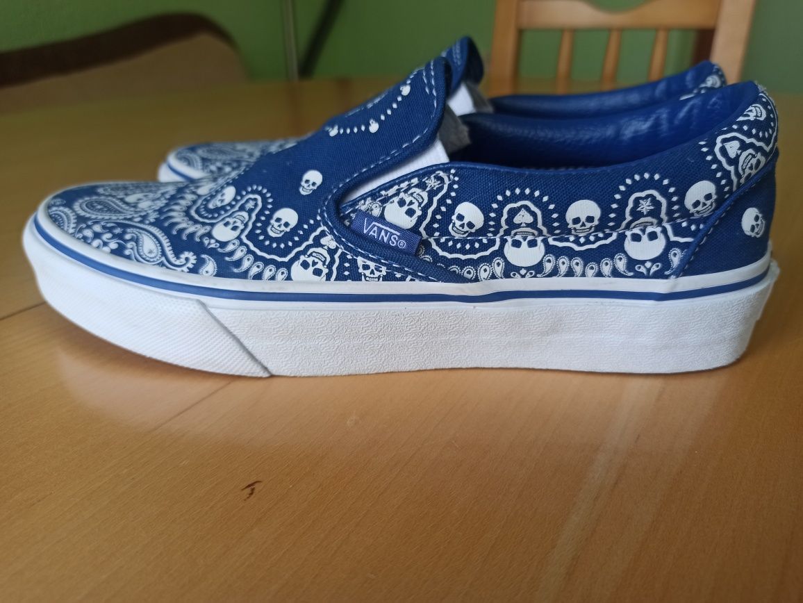 Дам.кецове Vans, неразличими от нови !