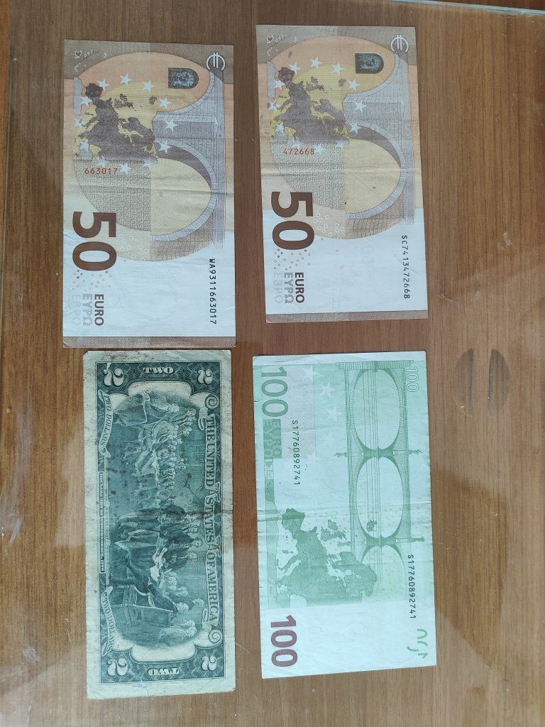 Vând bancnote  colecție euro 2002 (rare) 20euro, 50 euro ,100 euro