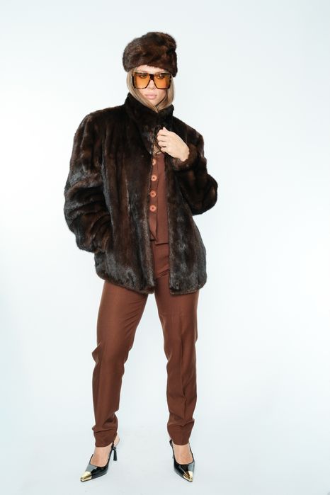 Haina din blana naturala de vizon