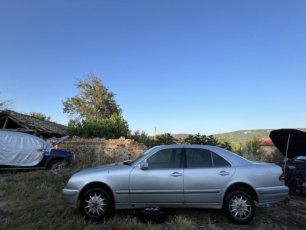 Mercedes W210 Facelift 2001г – 2.2 CDI – НА ЧАСТИ, БЕЗ РЪЖДА