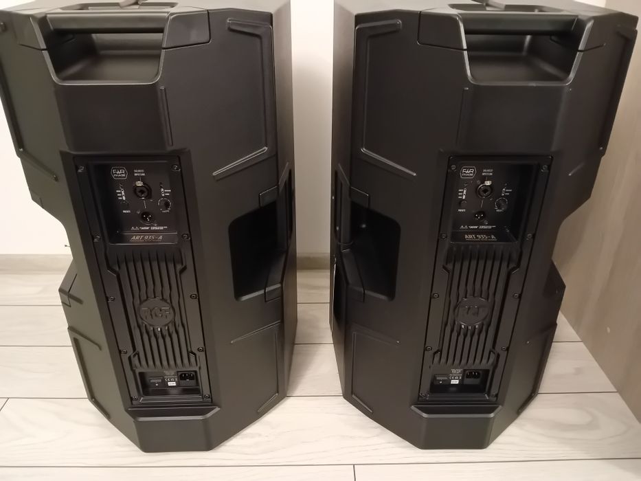 900w rms Rcf art 935a active / 8000 Lei !