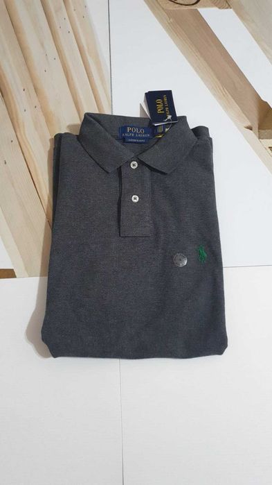 Vand tricou barbat Ralph Lauren masura S original nou cu eticheta.