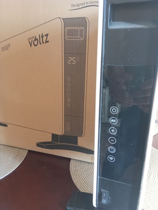Конвекторна отоплителна печка  Voltz ,Wi -Fi регулиране с дистанционно