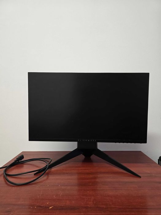 Monitor Alienware 240hz