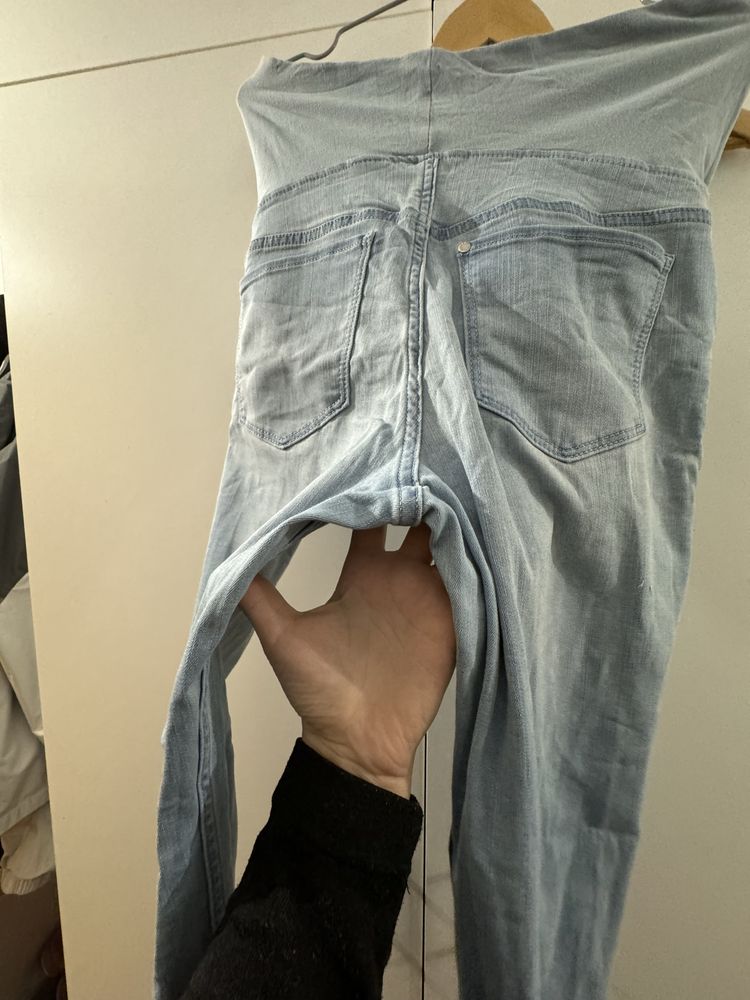 Jeans super skinny H&M pt femei insarcinate, marimea M